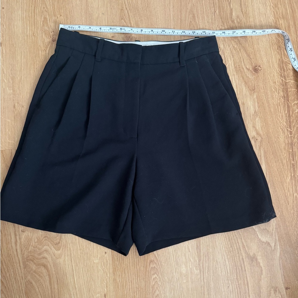 Wilfred Effortless Bermuda Short Aritzia